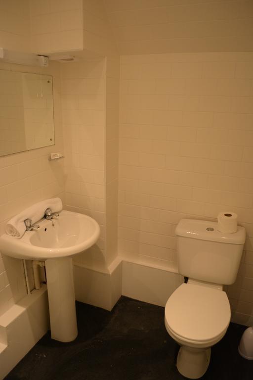 Almond House Lodge Edinburgh Phòng bức ảnh