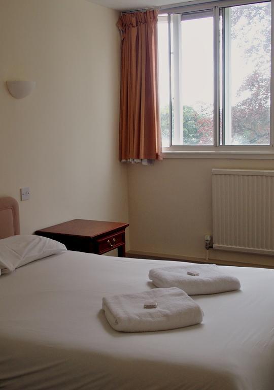 Almond House Lodge Edinburgh Ngoại thất bức ảnh